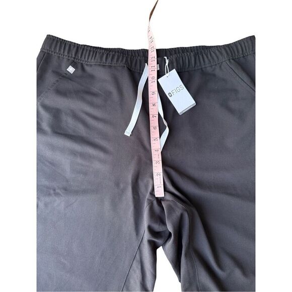 FIGS Men’s Regular Tansen Jogger 2.0 Scrub Pants in Black Size 2X - Picture 9 of 11